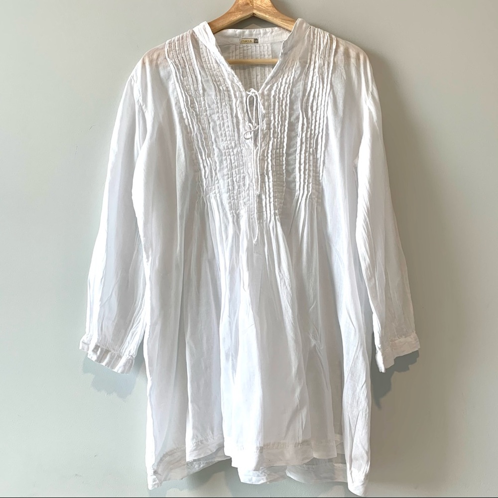 MATTE Women’s White Long Sleeve Top Size XL EUC!